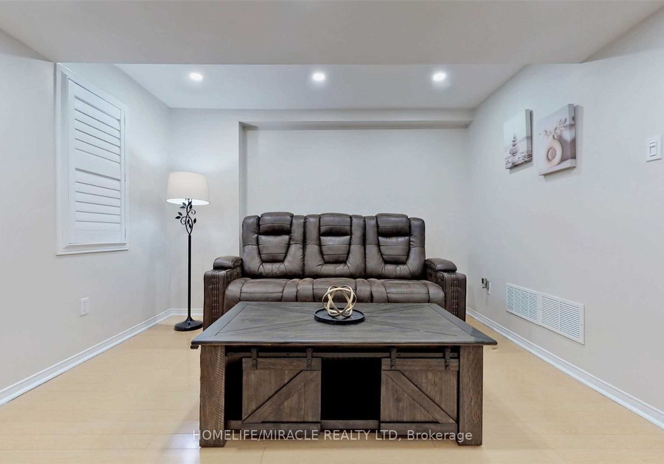 3258-angel-pass-drive-mississauga-ontario-w13687424