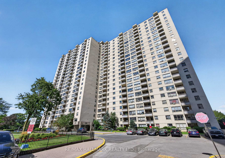 370-dixon-road-toronto-etobicoke-ontario-w13687472