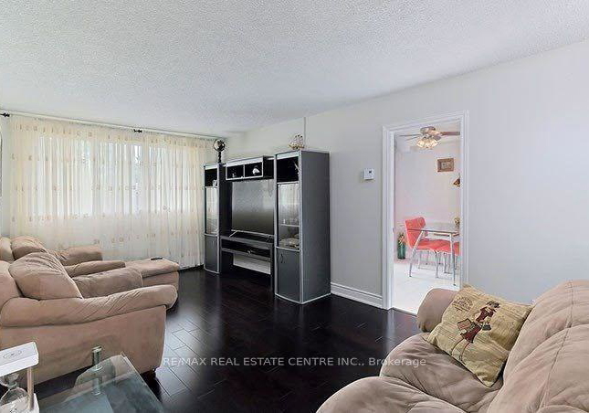 2170-bromsgrove-road-mississauga-ontario-w13687504