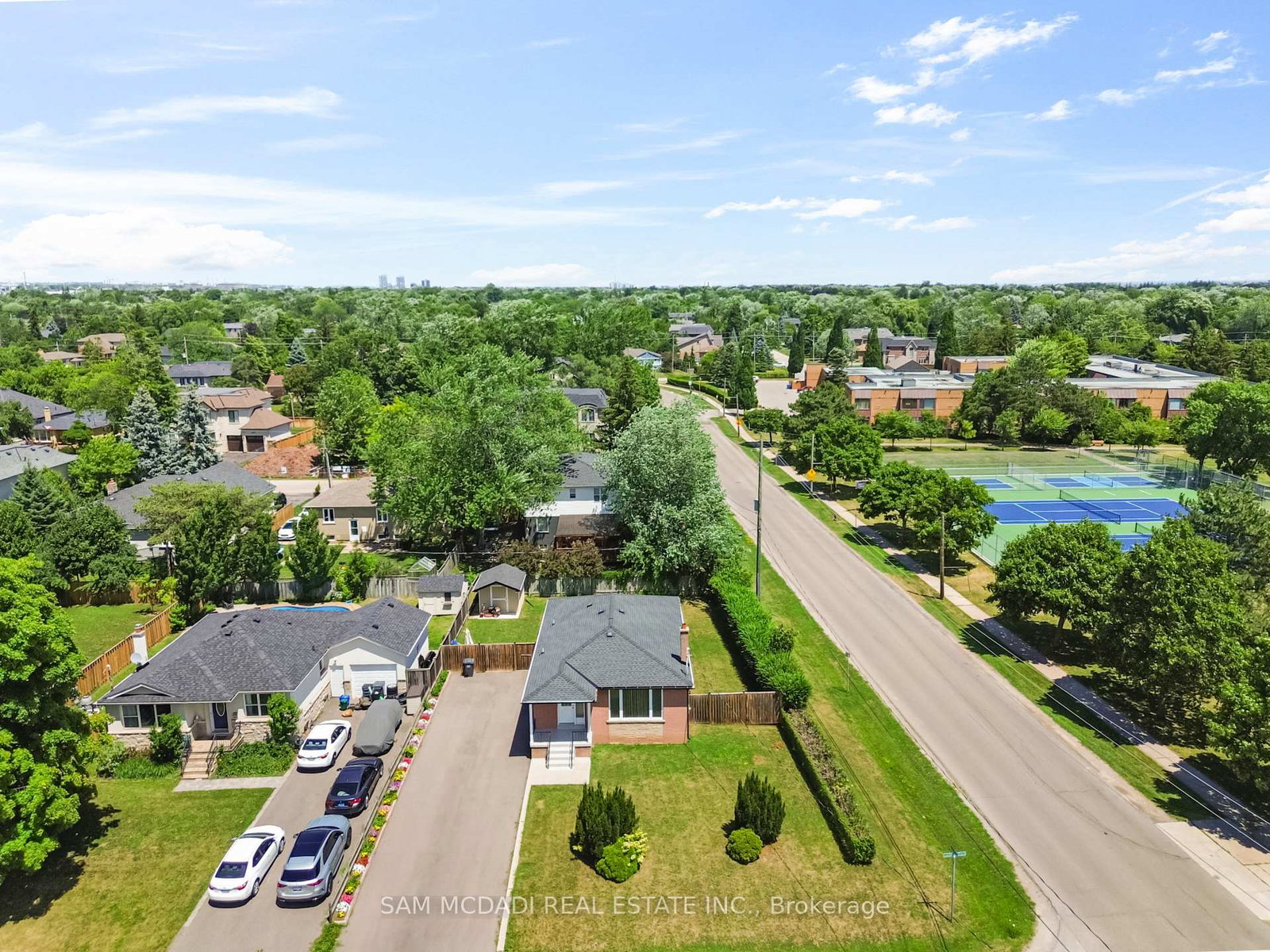 544-sandmere-place-oakville-ontario-w13687522