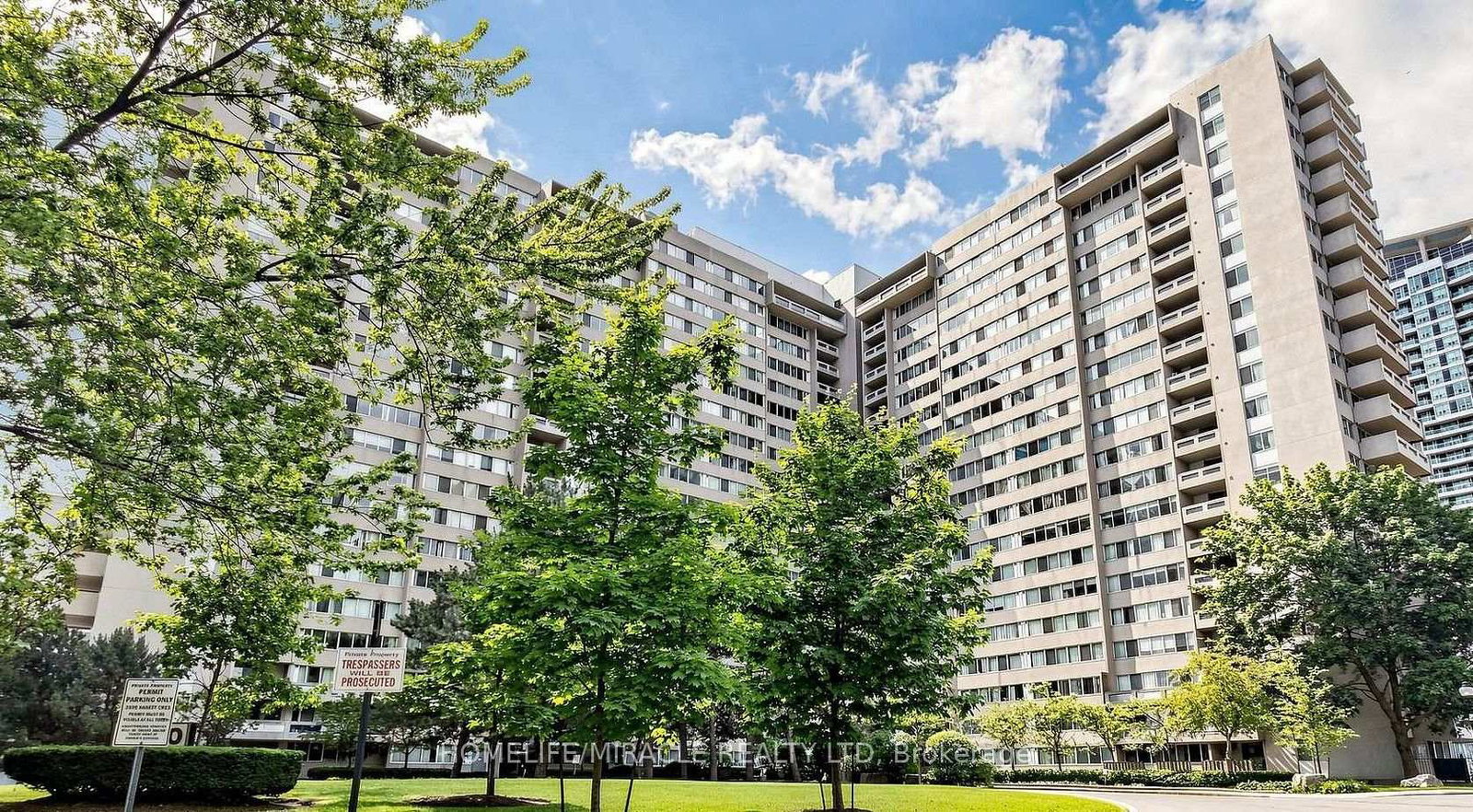 3590-kaneff-crescent-mississauga-ontario-w13687678