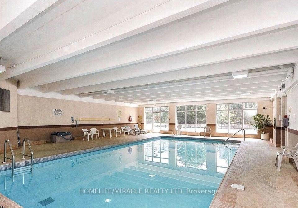 3590-kaneff-crescent-mississauga-ontario-w13687678