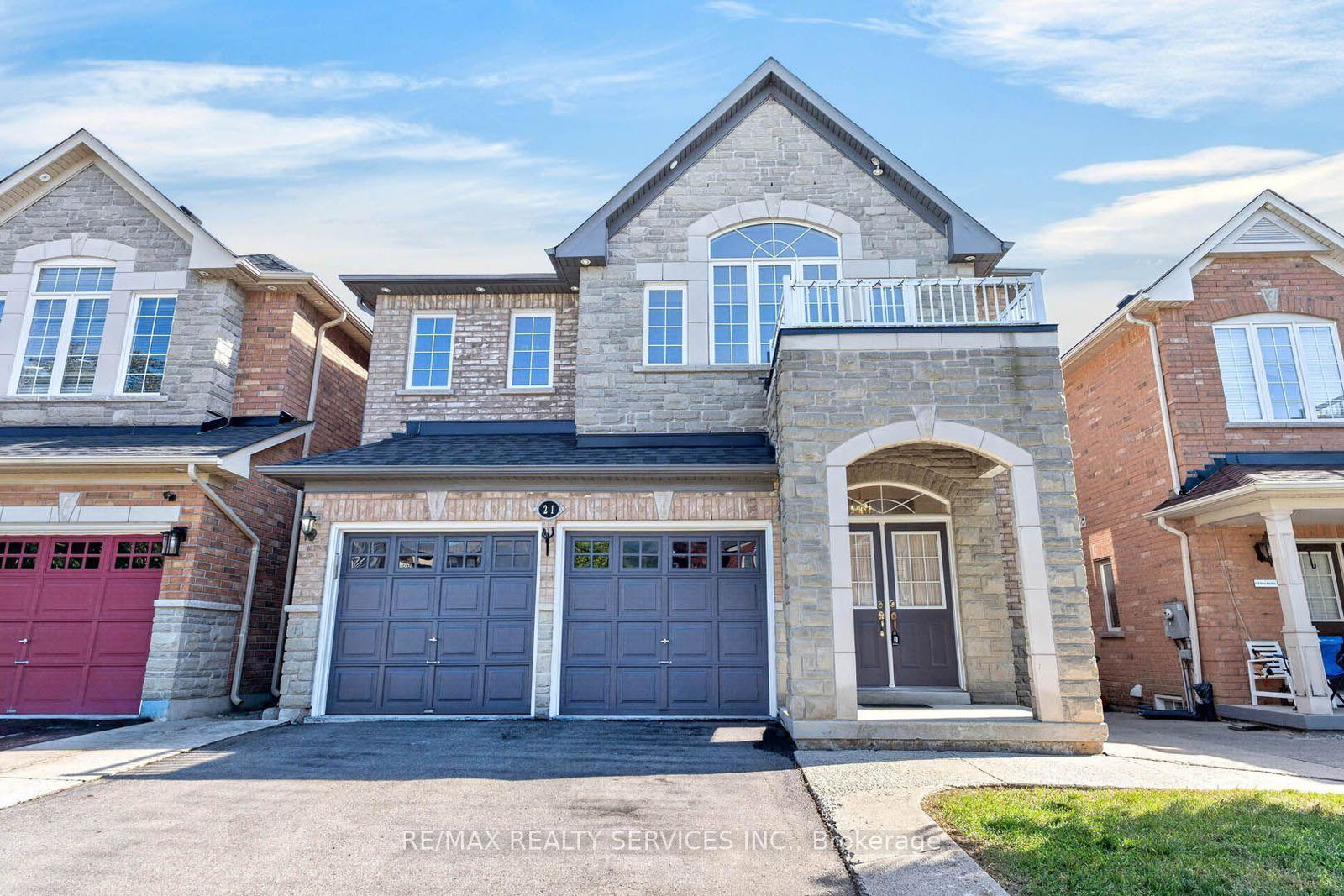 21-tatra-crescent-brampton-ontario-w13687712