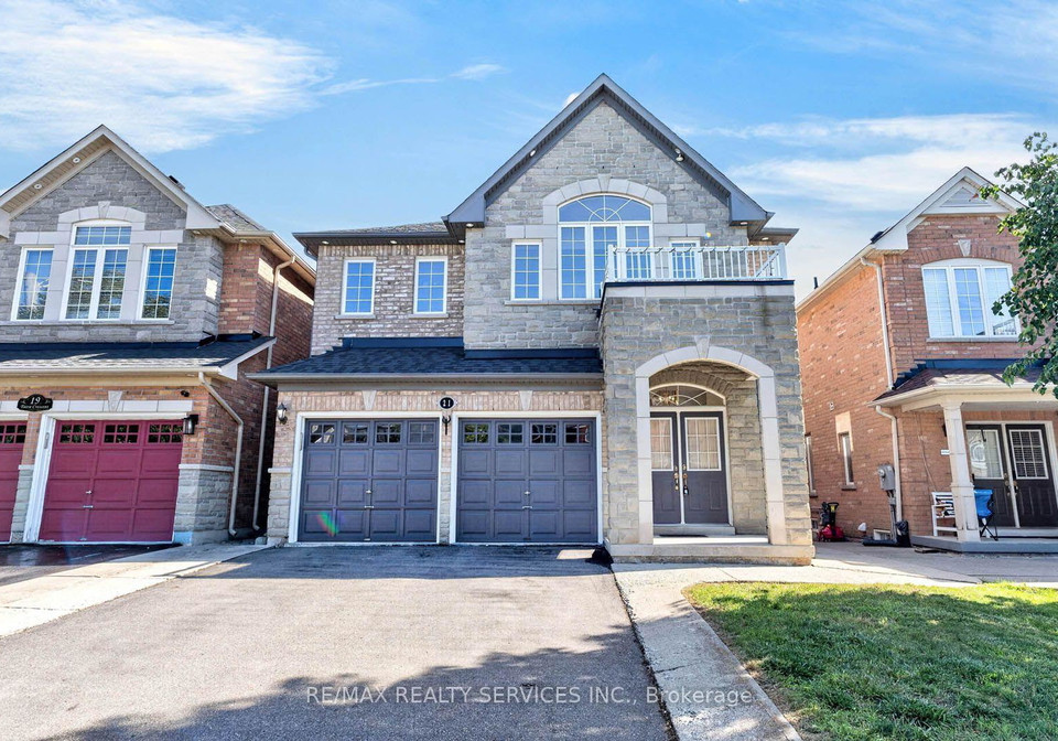 21-tatra-crescent-brampton-ontario-w13687712