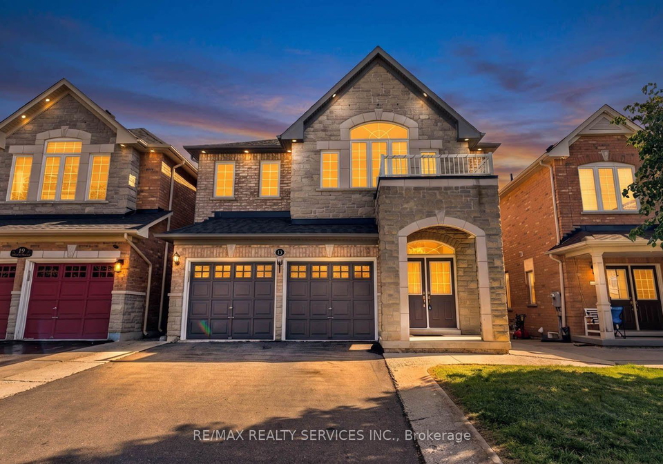 21-tatra-crescent-brampton-ontario-w13687712