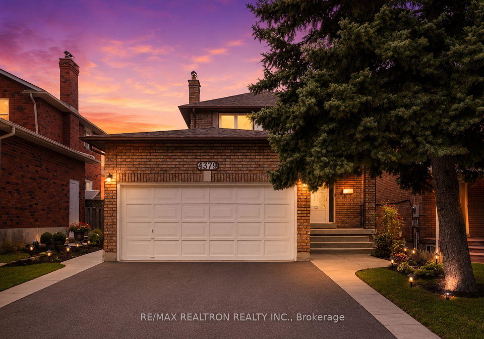 4379-radisson-crescent-mississauga-ontario-w13687872