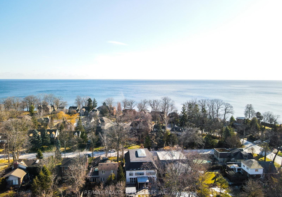 6-brant-avenue-mississauga-ontario-w13687936