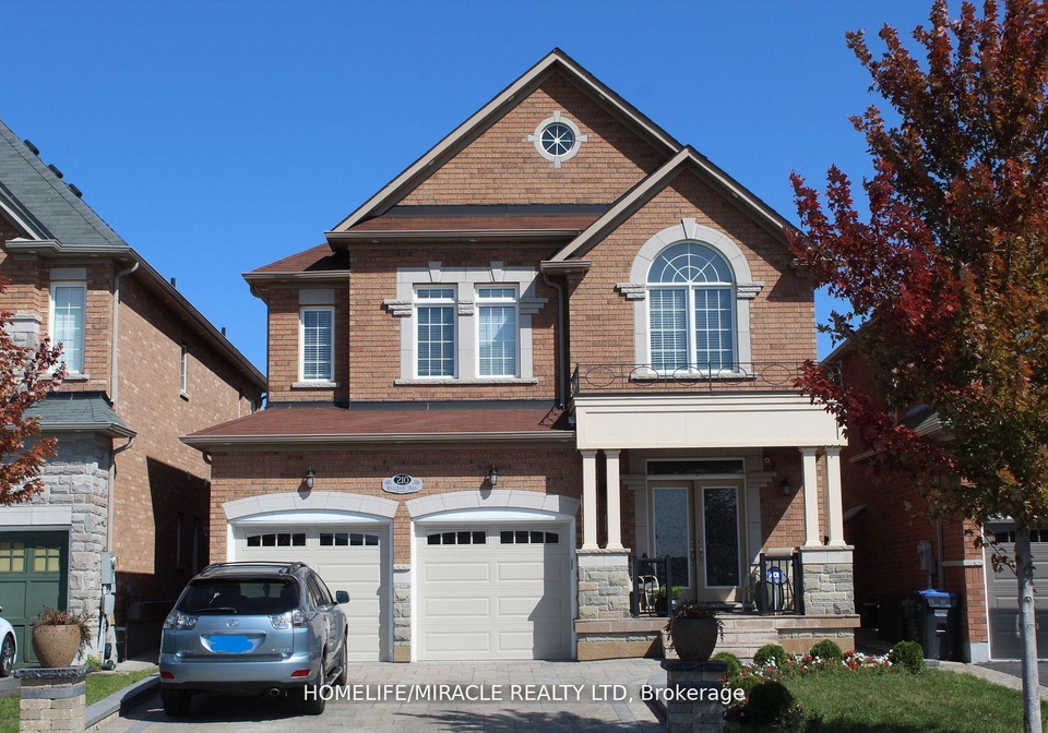 210-bellchase-trail-brampton-ontario-w13688034