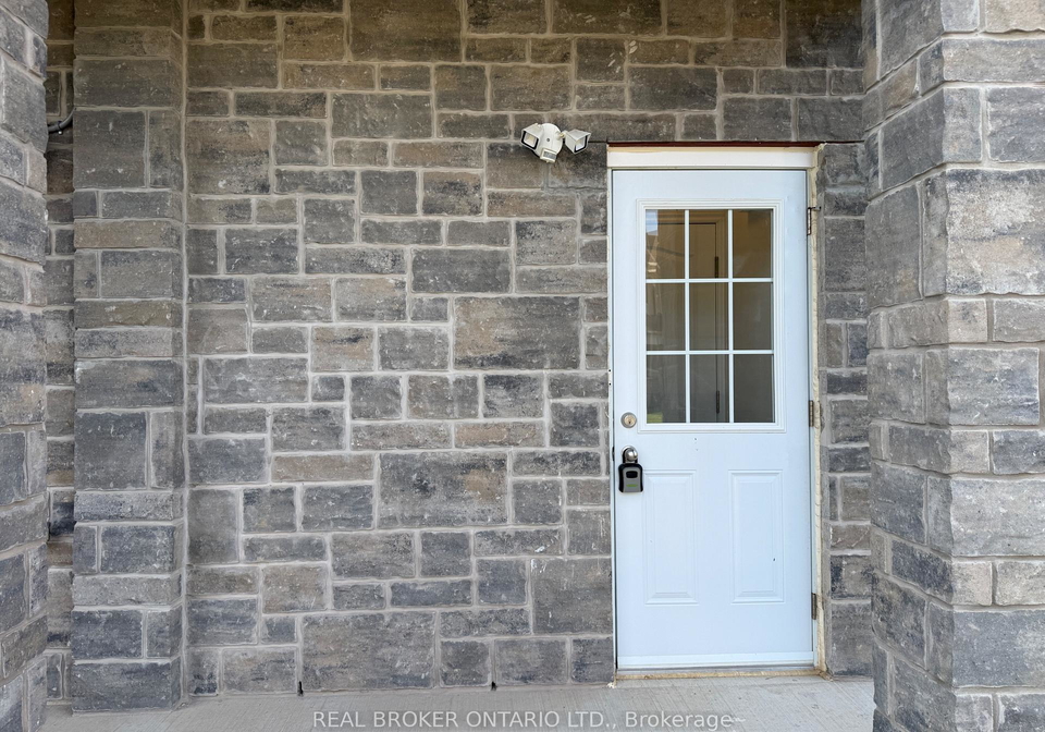 1442-watercress-way-milton-ontario-w13688074