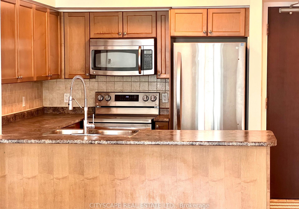 335-rathburn-road-mississauga-ontario-w13688160