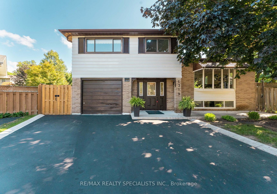1319-sherwood-court-burlington-ontario-w13688172