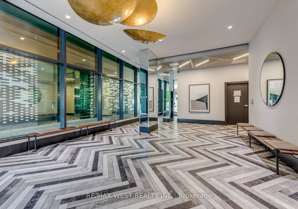 1808-st-clair-avenue-w-toronto-toronto-ontario-w13688316