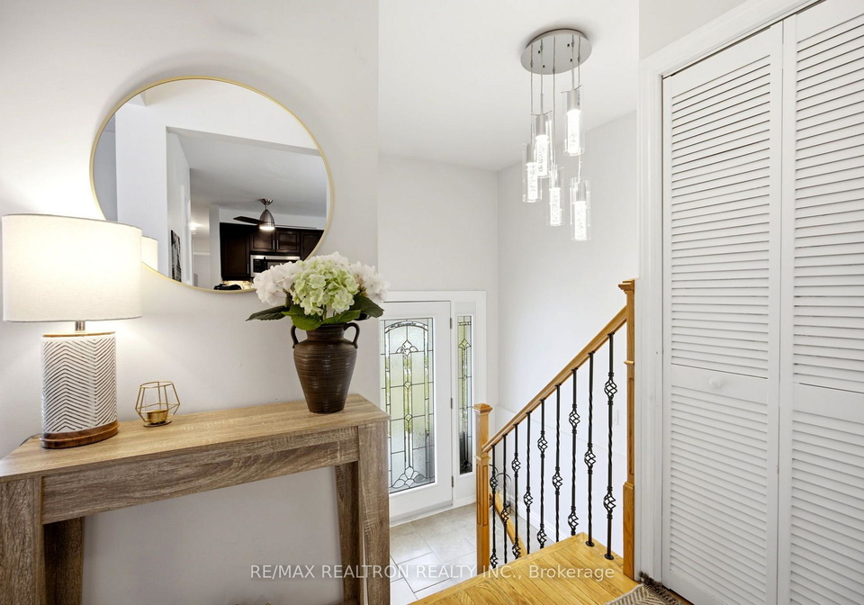 118-surbray-grove-mississauga-ontario-w13688474