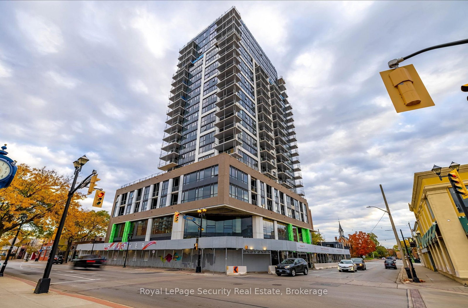 2007-james-street-burlington-ontario-w13688514