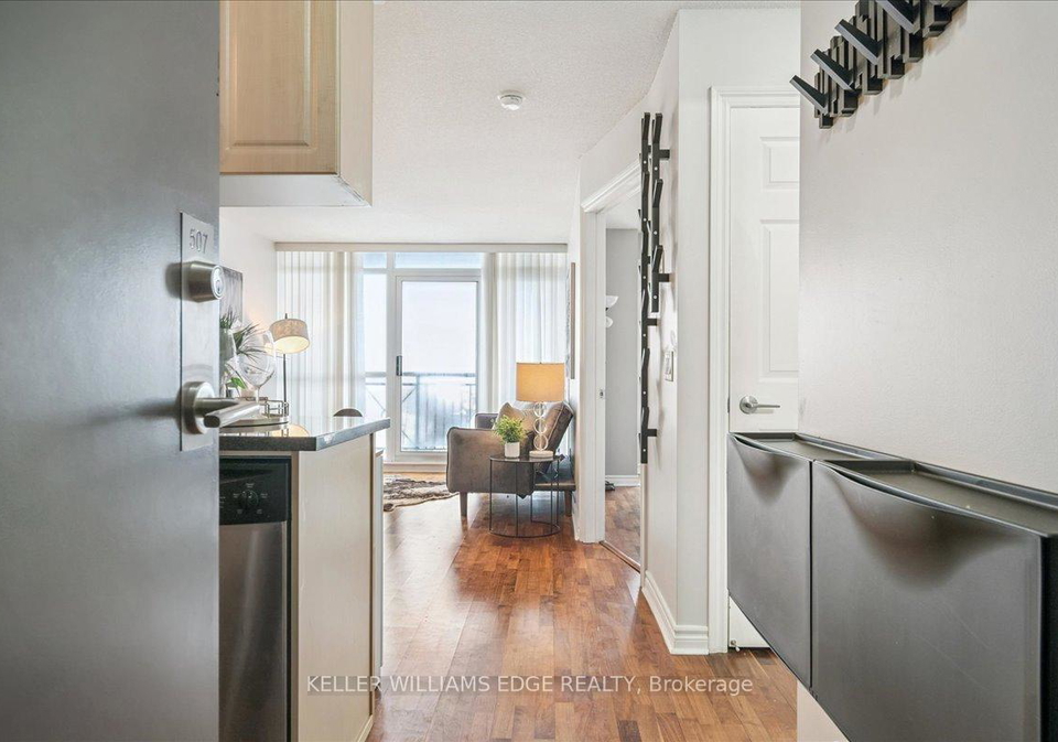 2325-central-park-drive-oakville-ontario-w13688538