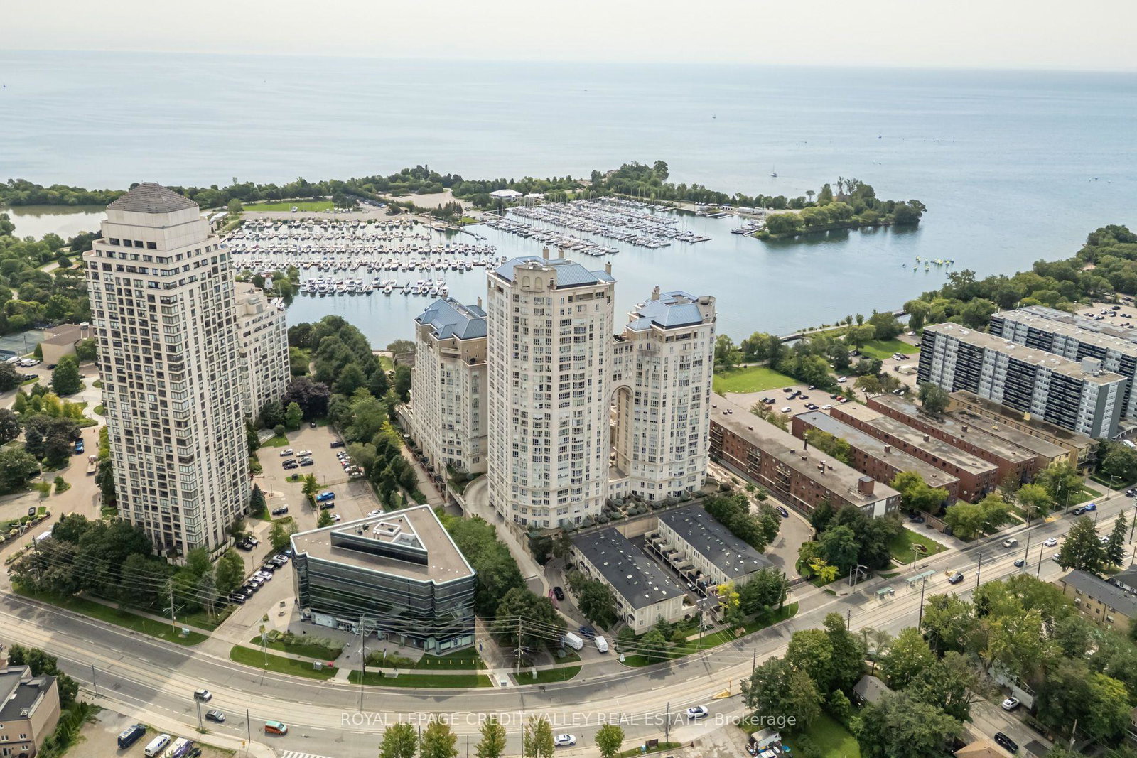 2287-lake-shore-boulevard-w-toronto-etobicoke-ontario-w13688806