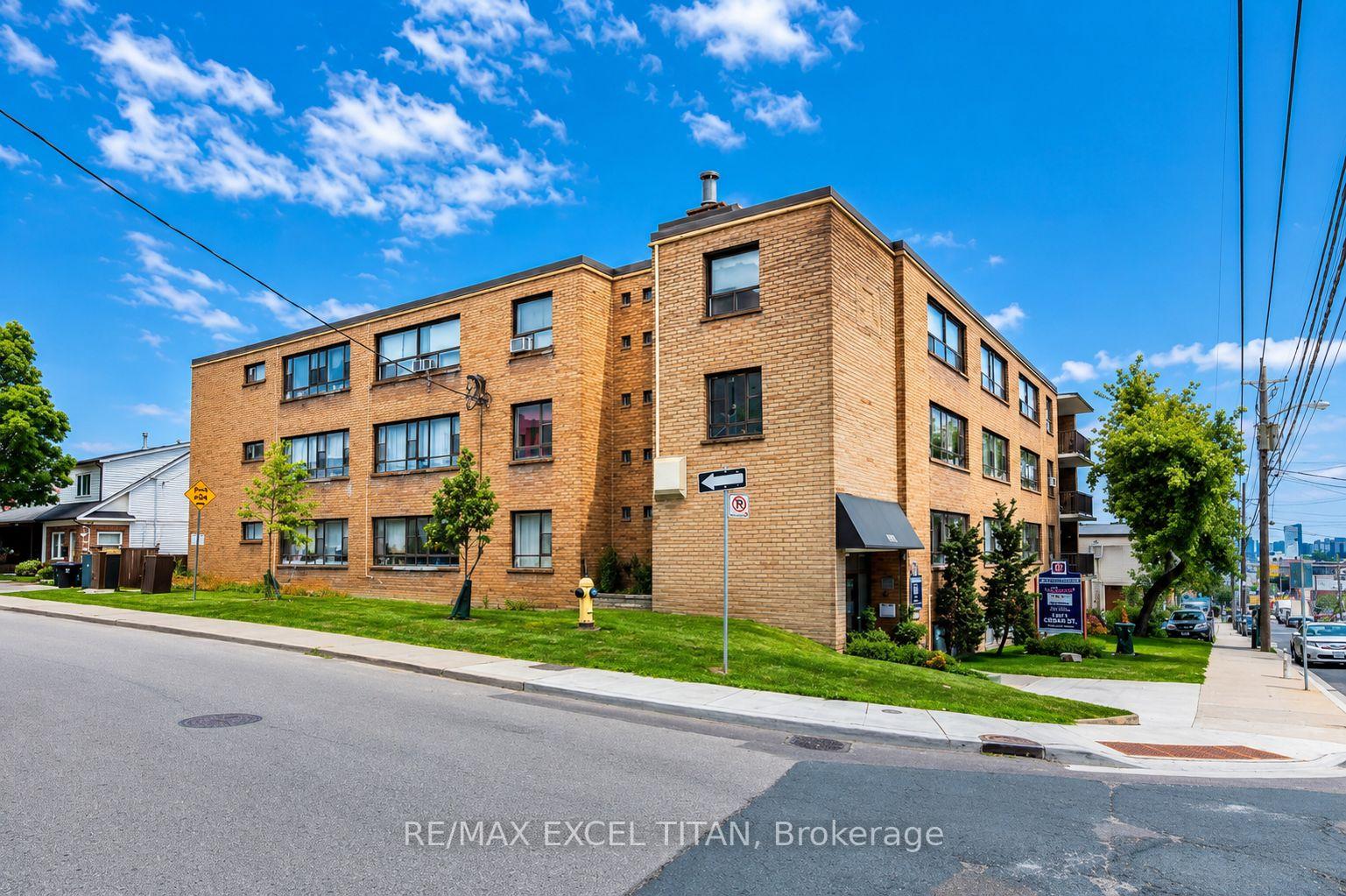 2515-eglinton-avenue-w-toronto-toronto-ontario-w13688820