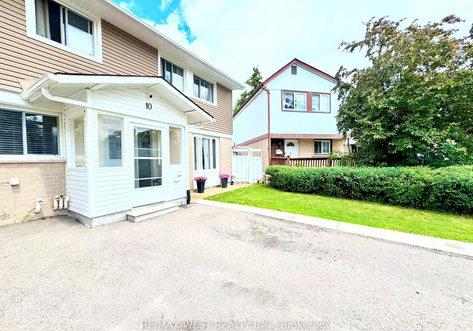 10-hardcastle-court-brampton-ontario-w13688898