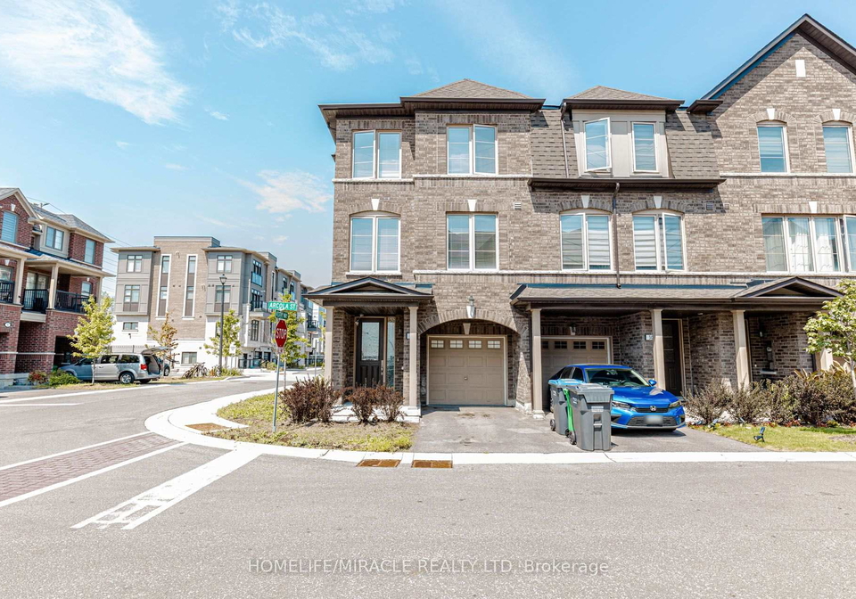 32-arcola-street-brampton-ontario-w13688918