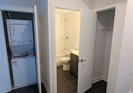 215-veterans-drive-brampton-ontario-w13688964
