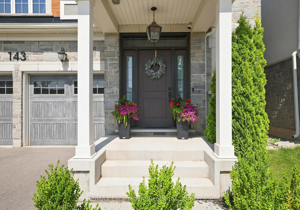 143-threshing-mill-boulevard-oakville-ontario-w13689008