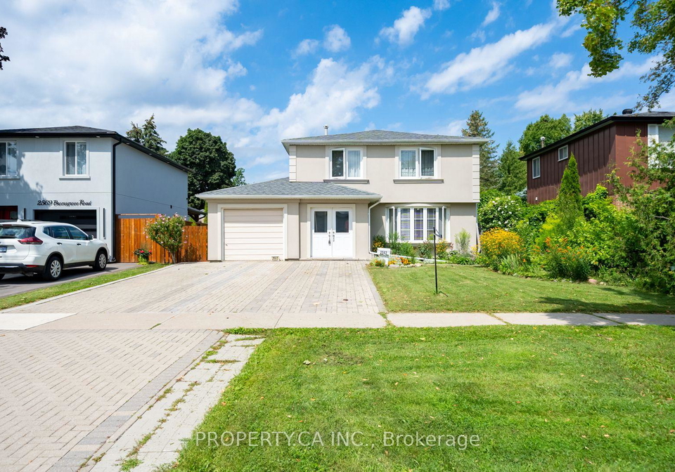 2563-bromsgrove-road-w-mississauga-ontario-w13689178