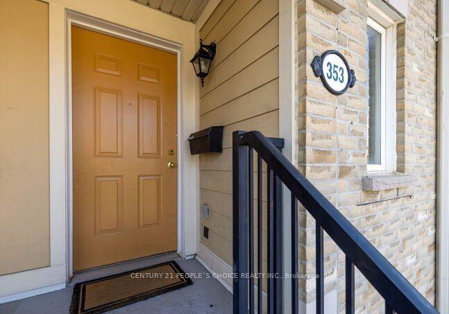 4975-southampton-drive-mississauga-ontario-w13689222