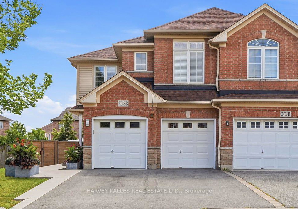 2033-redstone-crescent-oakville-ontario-w13689230