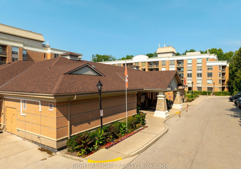 100-burloak-drive-burlington-ontario-w13689356