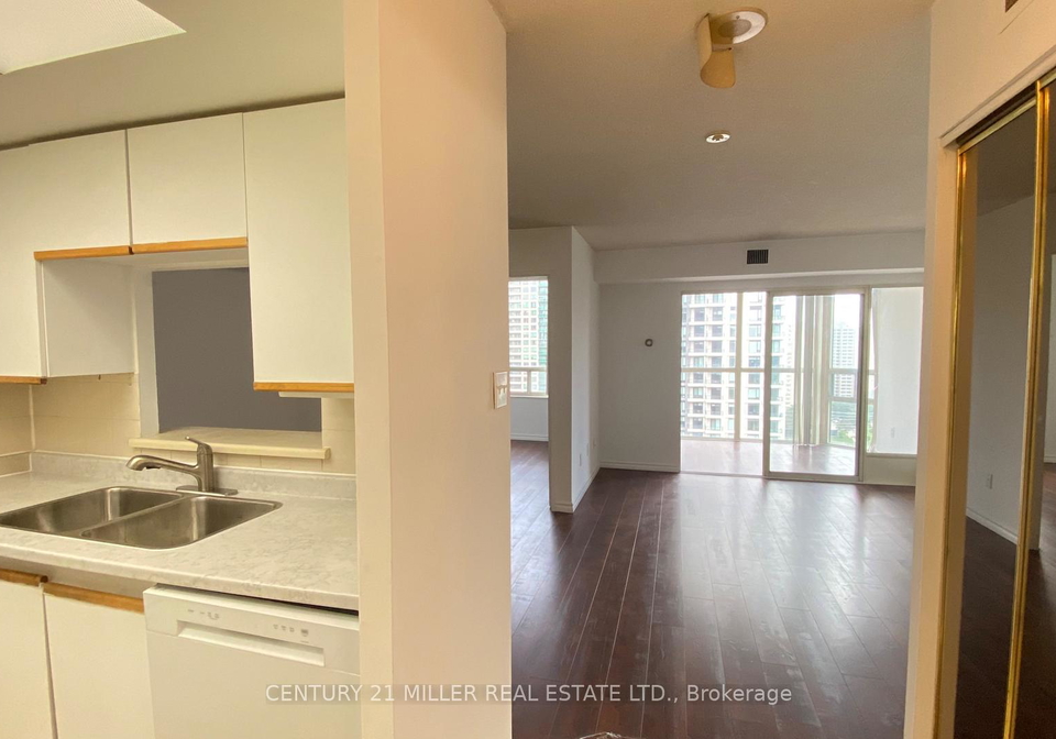 285-enfield-place-mississauga-ontario-w13689508