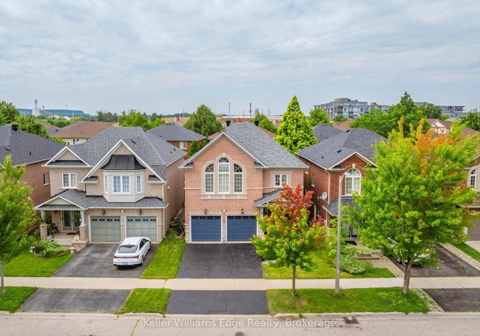 2456-pathfinder-drive-burlington-ontario-w13689624
