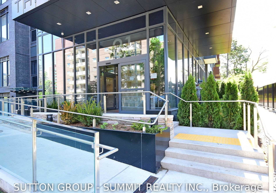 21-park-street-mississauga-ontario-w13689634