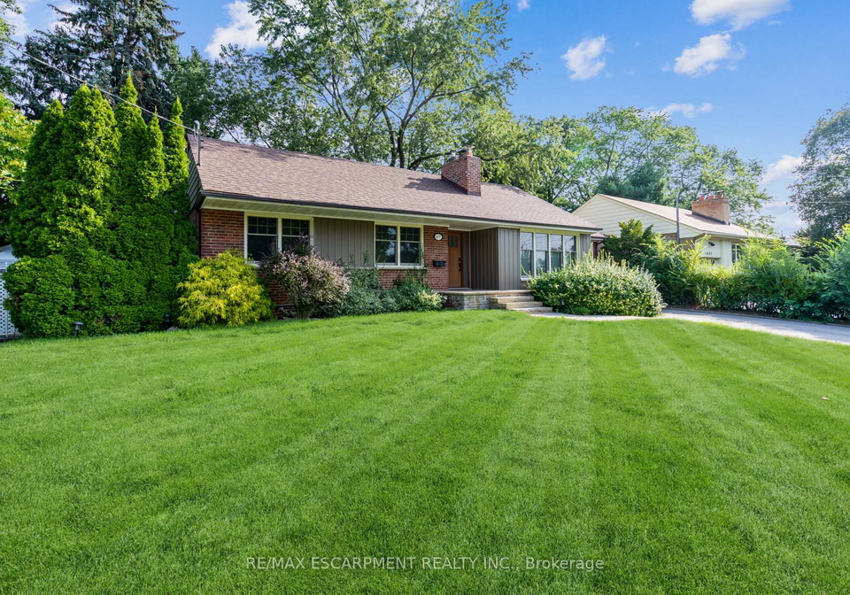1497-park-royale-boulevard-mississauga-ontario-w13689644