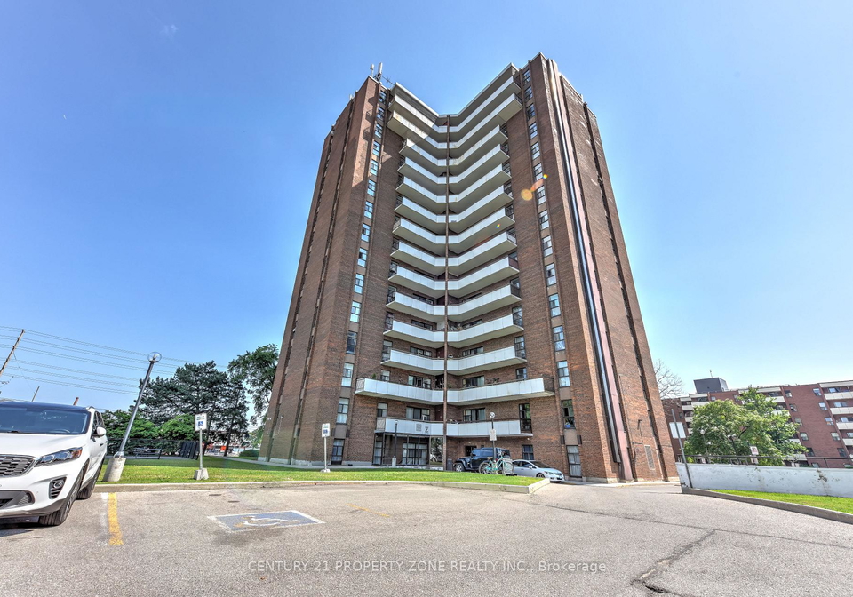 3025-queen-frederica-drive-e-mississauga-ontario-w13689710