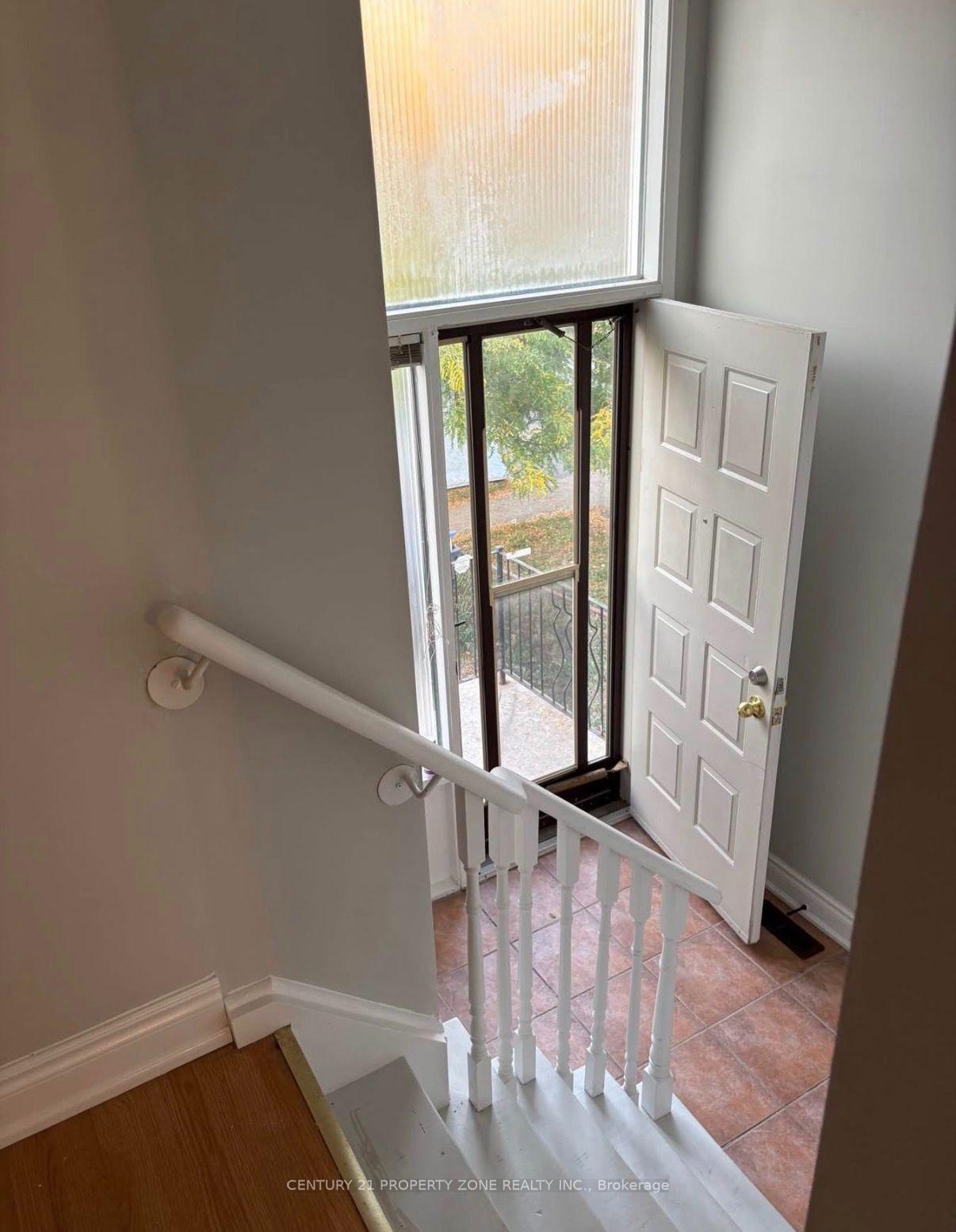 10-martindale-crescent-brampton-ontario-w13689748