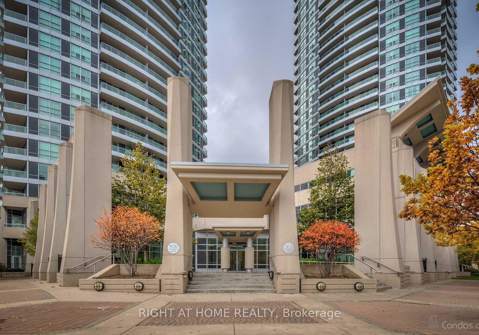 1-elm-drive-mississauga-ontario-w13689820