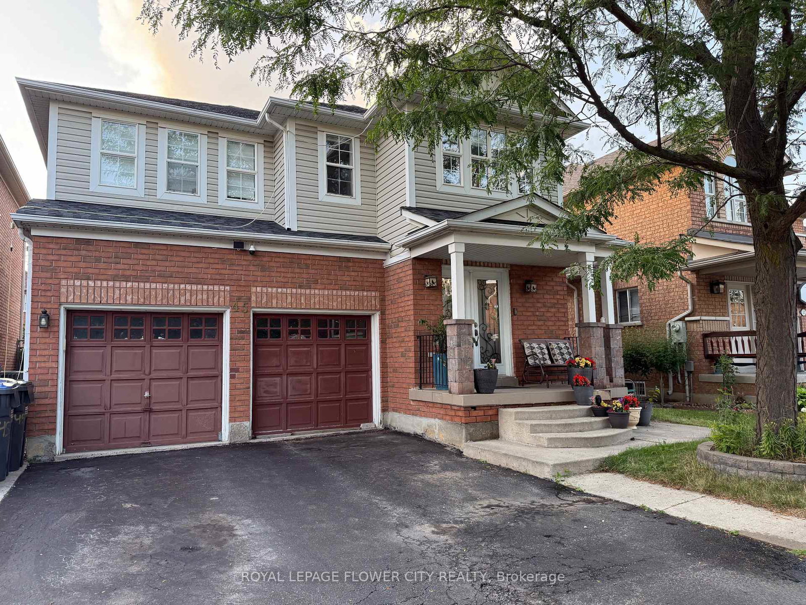 45-charleswood-circle-brampton-ontario-w13689834