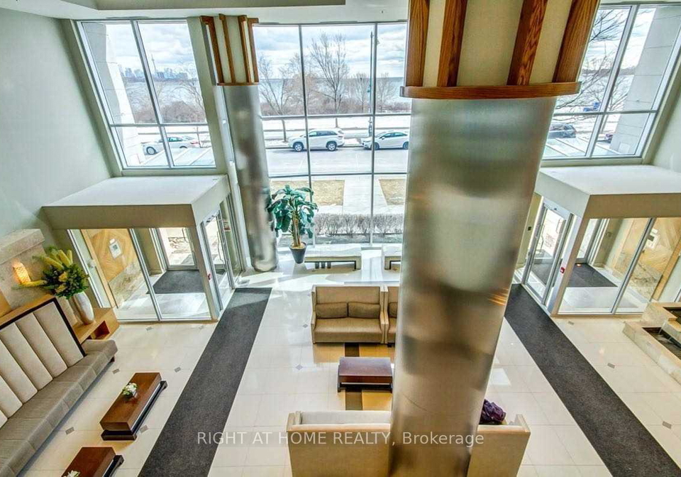 58-marine-parade-drive-toronto-etobicoke-ontario-w13689978