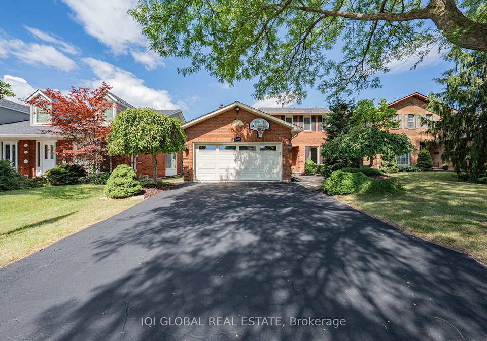 1497-greenbriar-drive-oakville-ontario-w13690108