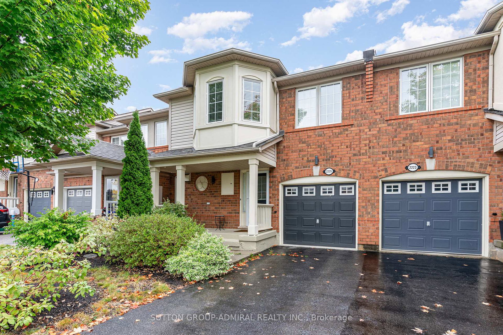 2225-amberglen-court-oakville-ontario-w13690124