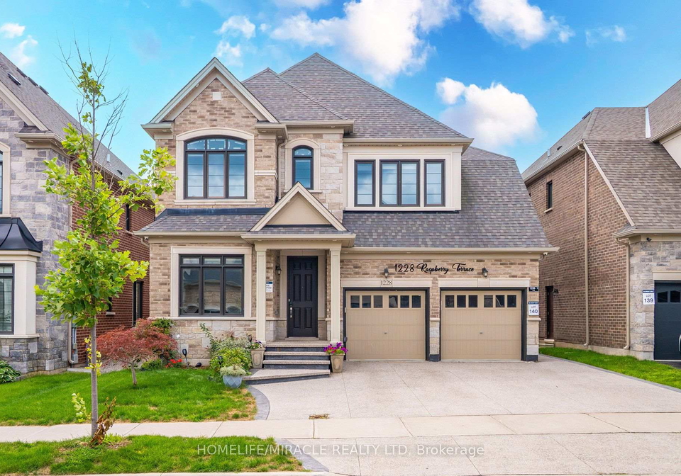 1228-raspberry-terrace-milton-ontario-w13690128