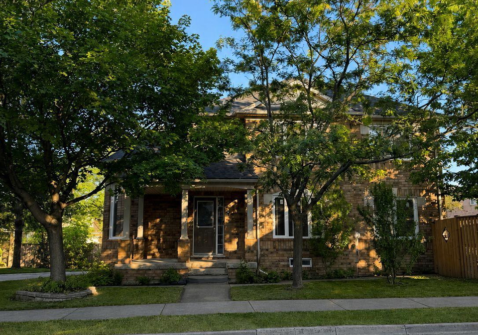 9-unsworth-street-brampton-ontario-w13690248