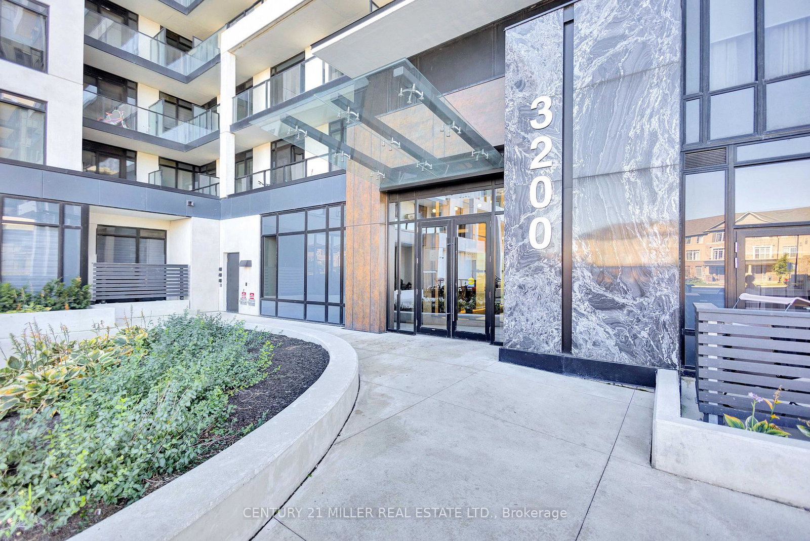 3200-william-coltson-avenue-oakville-ontario-w13690272