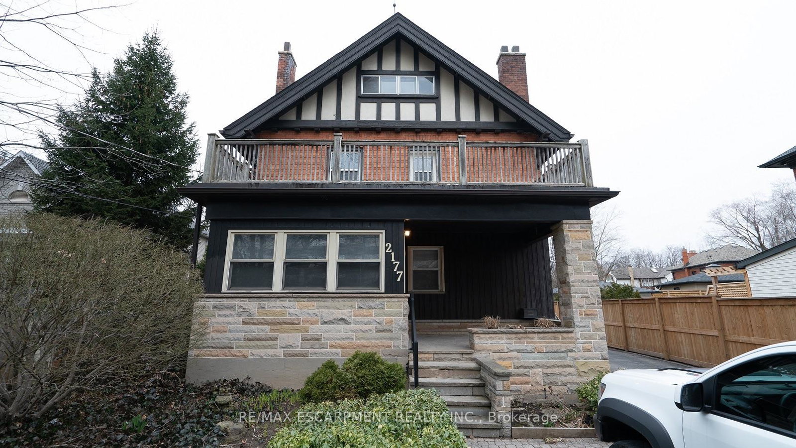 2177-lakeshore-road-burlington-ontario-w13690620