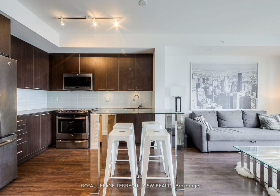 10-park-lawn-road-toronto-etobicoke-ontario-w13690662