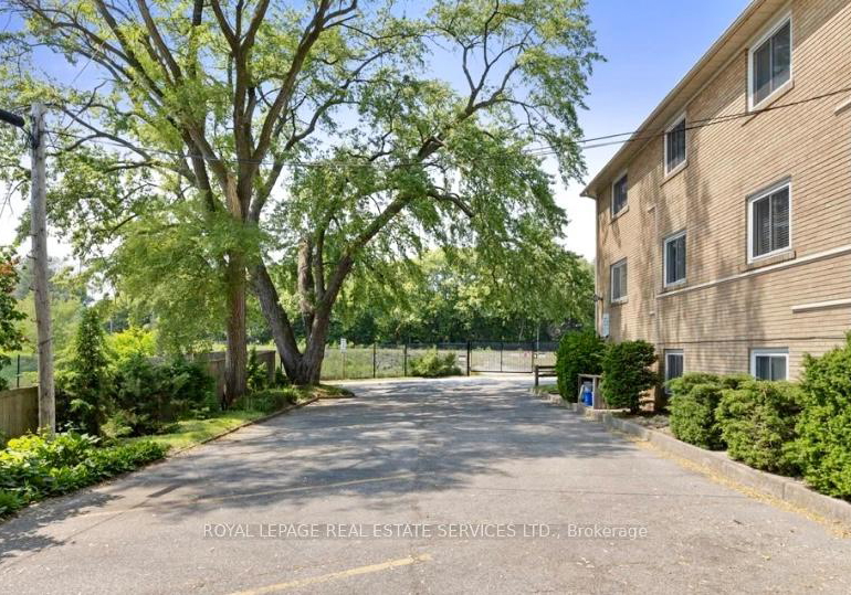 50-peter-street-mississauga-ontario-w13690674
