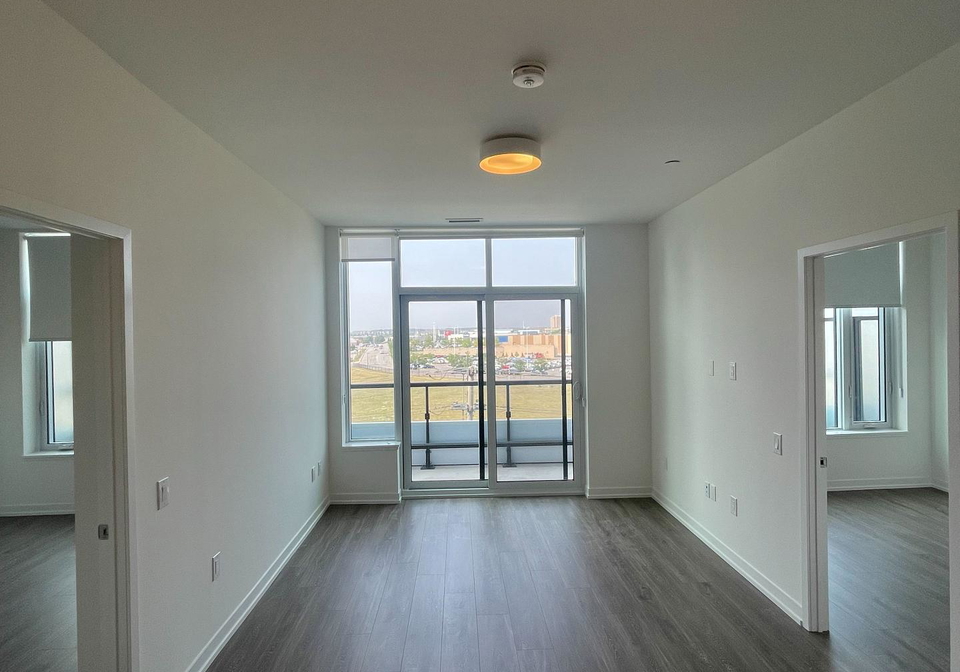2485-eglinton-avenue-w-mississauga-ontario-w13690738