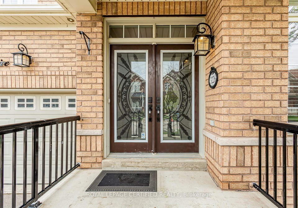 3226-paul-henderson-drive-mississauga-ontario-w13690740