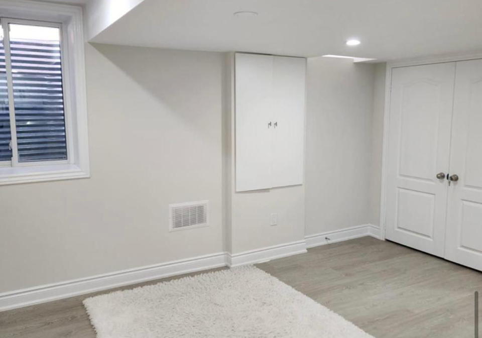 7-humberstone-crescent-brampton-ontario-w13691058