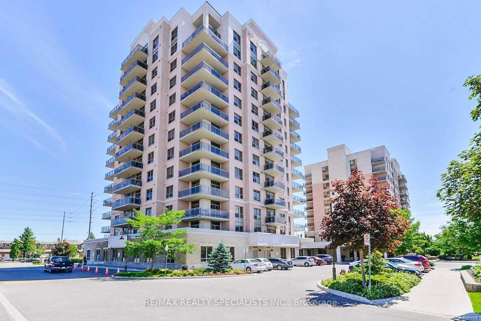 810-scollard-court-mississauga-ontario-w13691106
